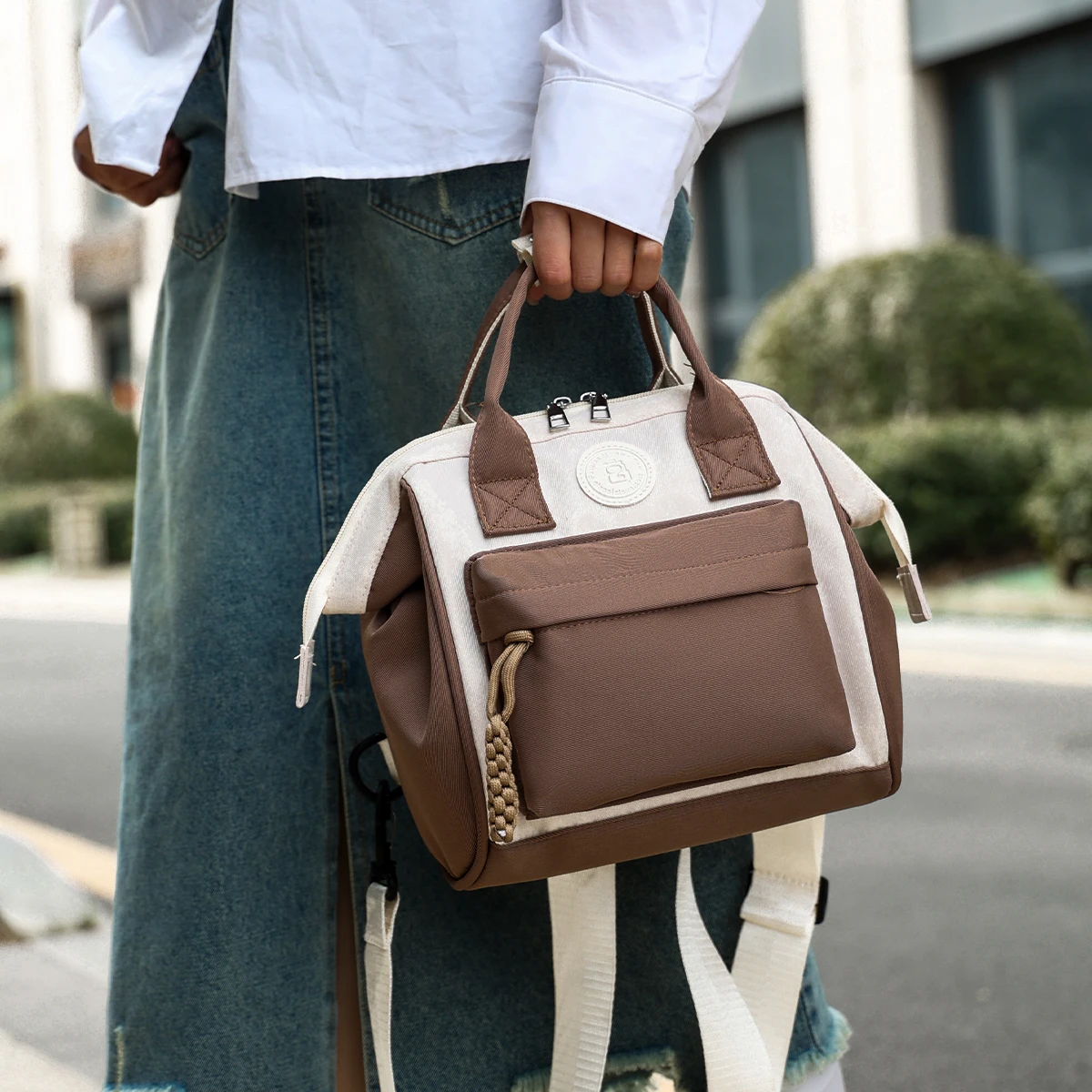 Fashionable Commuter Crossbody Bag Mobile Phone Bag Lightweight Multi-Functional Chest Bag Large Capacity Wear-Resistant Waterproof Shoulder Bag Multi-Functional Backpack