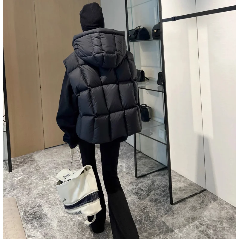 Winter Black Hooded Down Vests Coats White Duck Sleeveless Casual Fashion Women Niche Jackets Loose Keep Warm Skin-friendly Tops