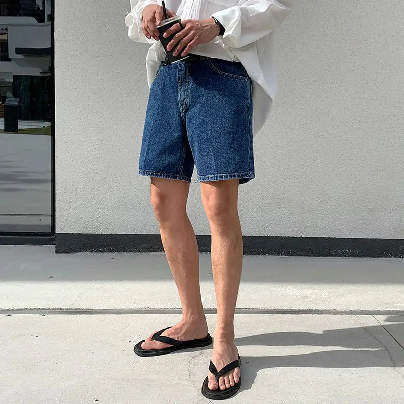 

Summer blue jeans Korean style loose American style shorts medium pants Korea Dongdaemun design sense men trend gothic shorts