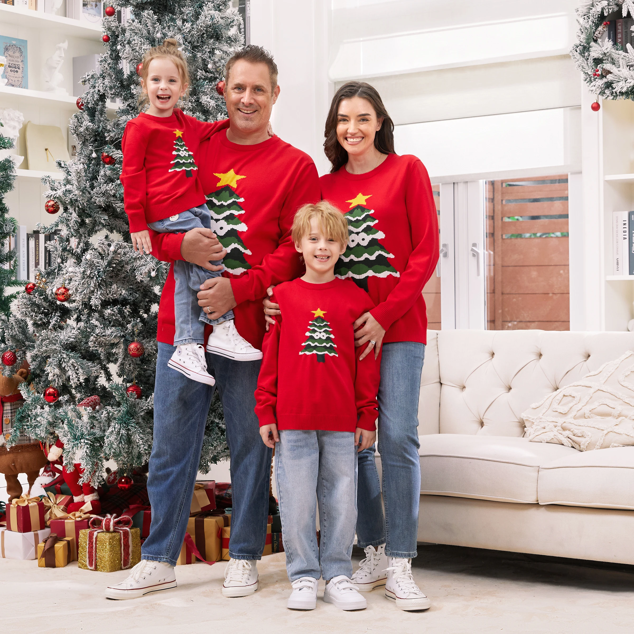 thumbnail image 1 of Suéter de árbol de Navidad, mangas largas rojas, tops de punto, 1 of 5