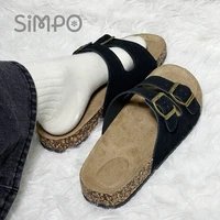 Sandale en cuir pour hommes et femmes sandales de plage 2025 chaussures pour hommes de créateur femmes pantoufle confortable marques originales chaussures d'été 4