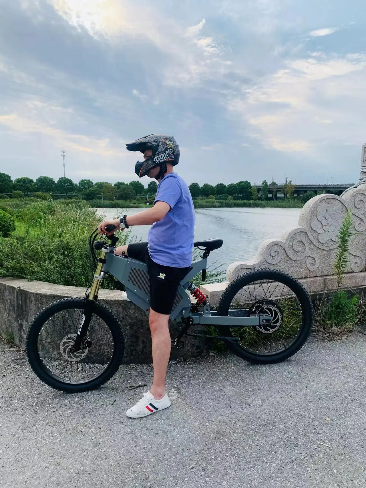 Popular SS60 Electric Mountain Bike 5000w Bomber Bicycle