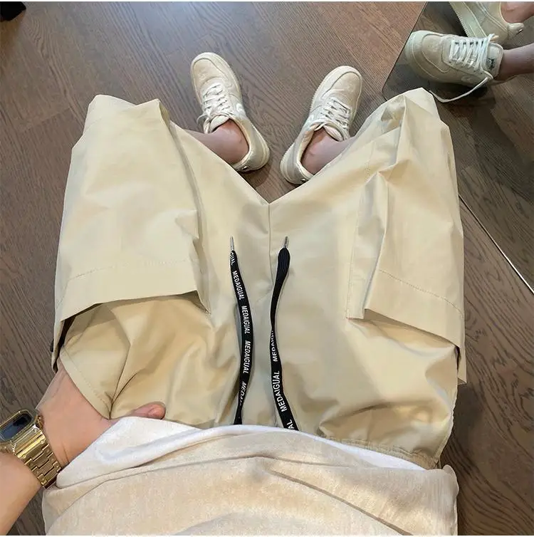 Men Trendy Casual Streetwear Hip Hop Big Pocket Design Cargo Short Pants Y2K 2024 Summer Youth Solid Oversize Baggy Beach Shorts