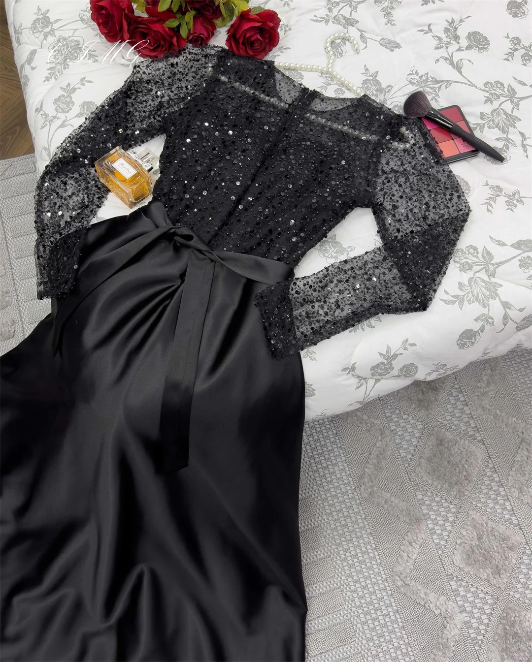 OIMG O-Neck Black Sequined Prom Dresses Mermaid Women Satin Long Sleeves Vintage Elegant Evening Gowns Formal Party Dress