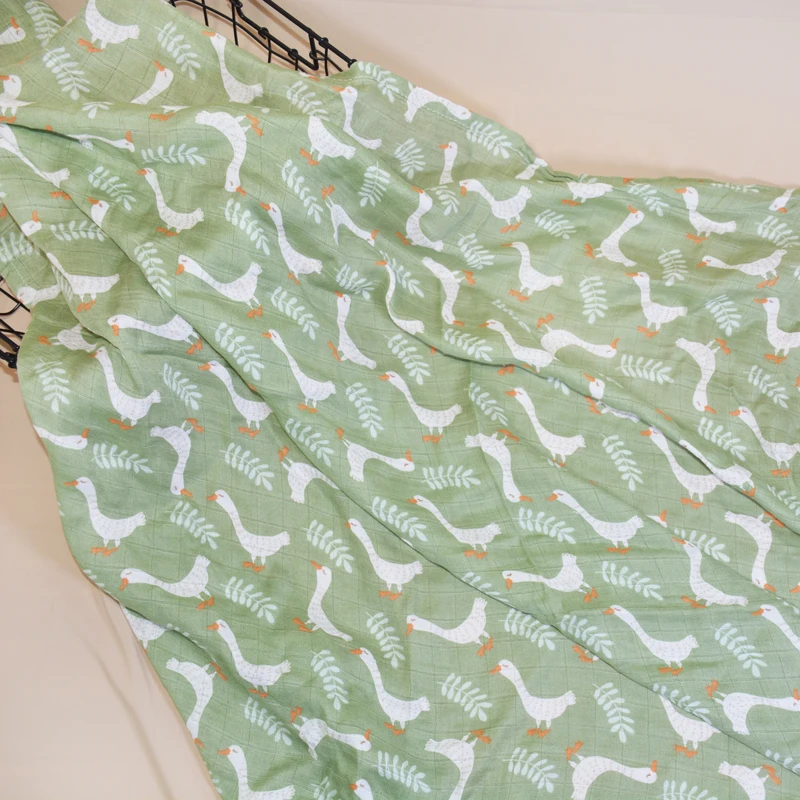EezKoala Fashion changing mat 100% Cotton Baby Muslin Swaddle Blanket 110*120cm  Newborn Bath Towel Infant Wrap 2