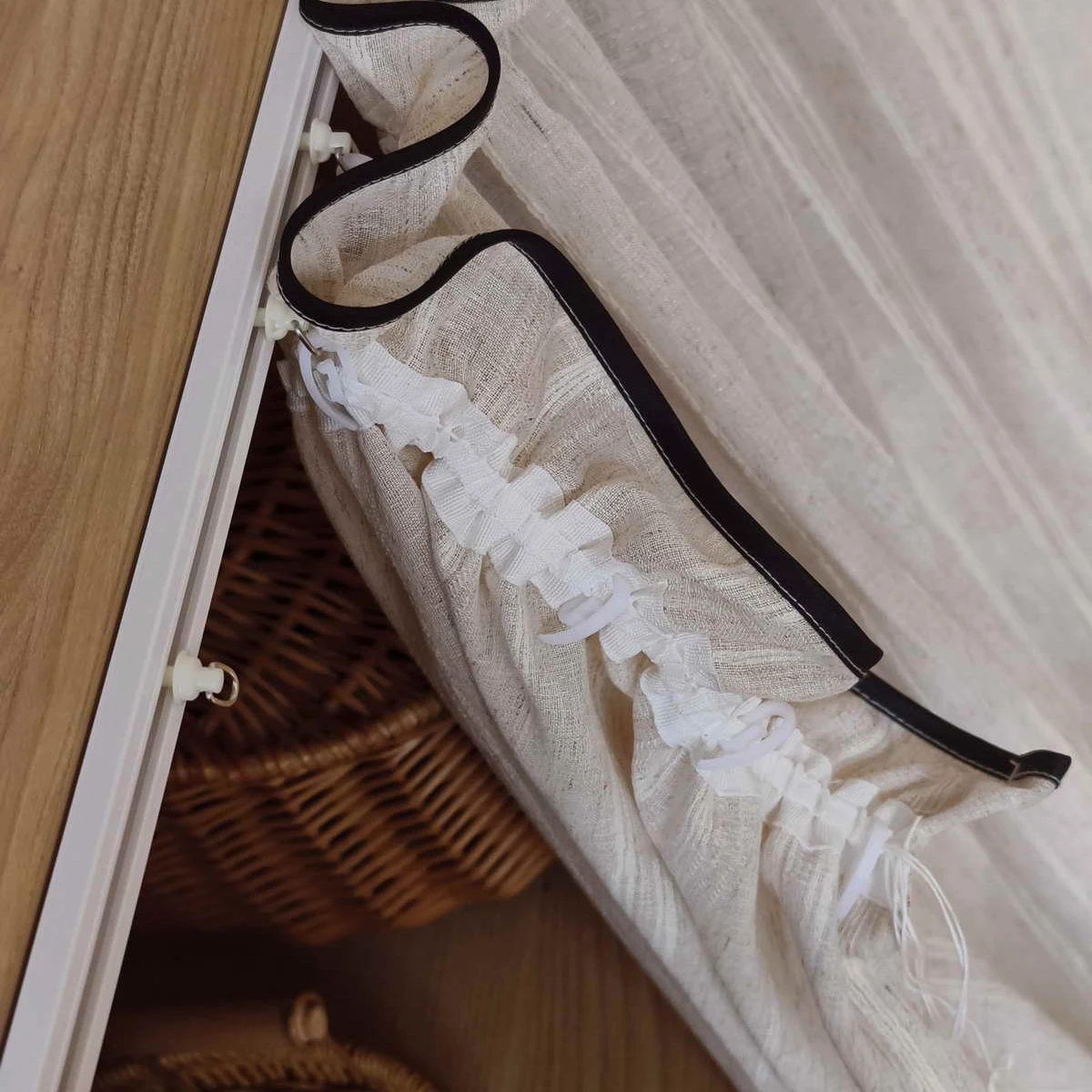 Pleated Linen-Texture Tulle Half Curtain 5