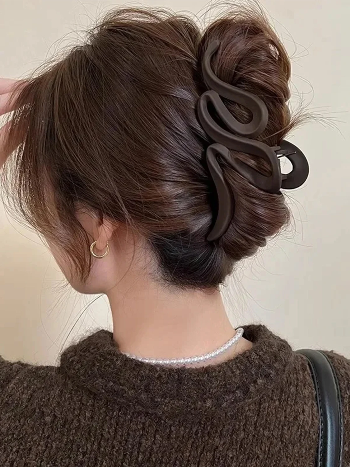 13 cm Acryl Haar Clips Für Frauen Haarnadel Matte Welle Haar Klaue Clip Pferdeschwanz Haar Zubehör Mädchen Headwear Haarspangen 4 farben – Detail 1