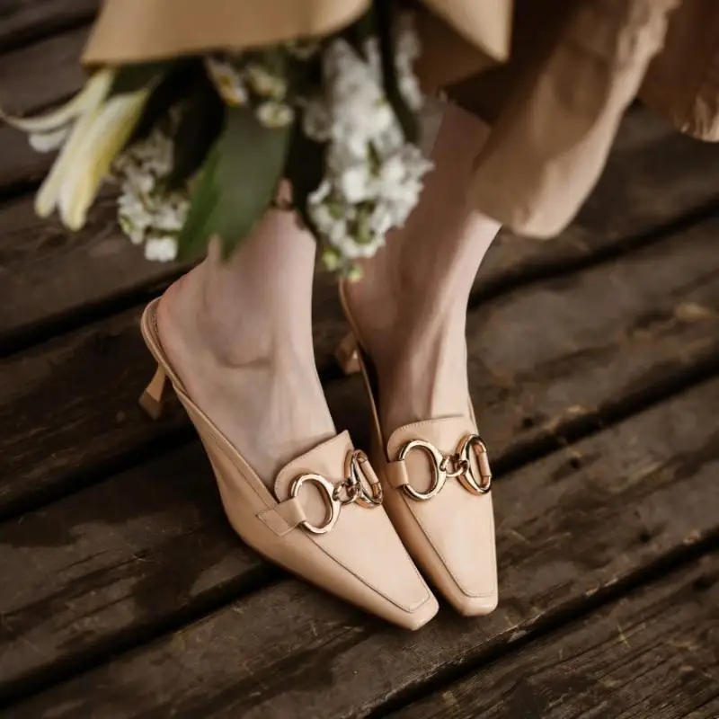 Sharp pointed half slippers for women's summer wear, 2024 new slim high heels, toe wrapped leather sandals