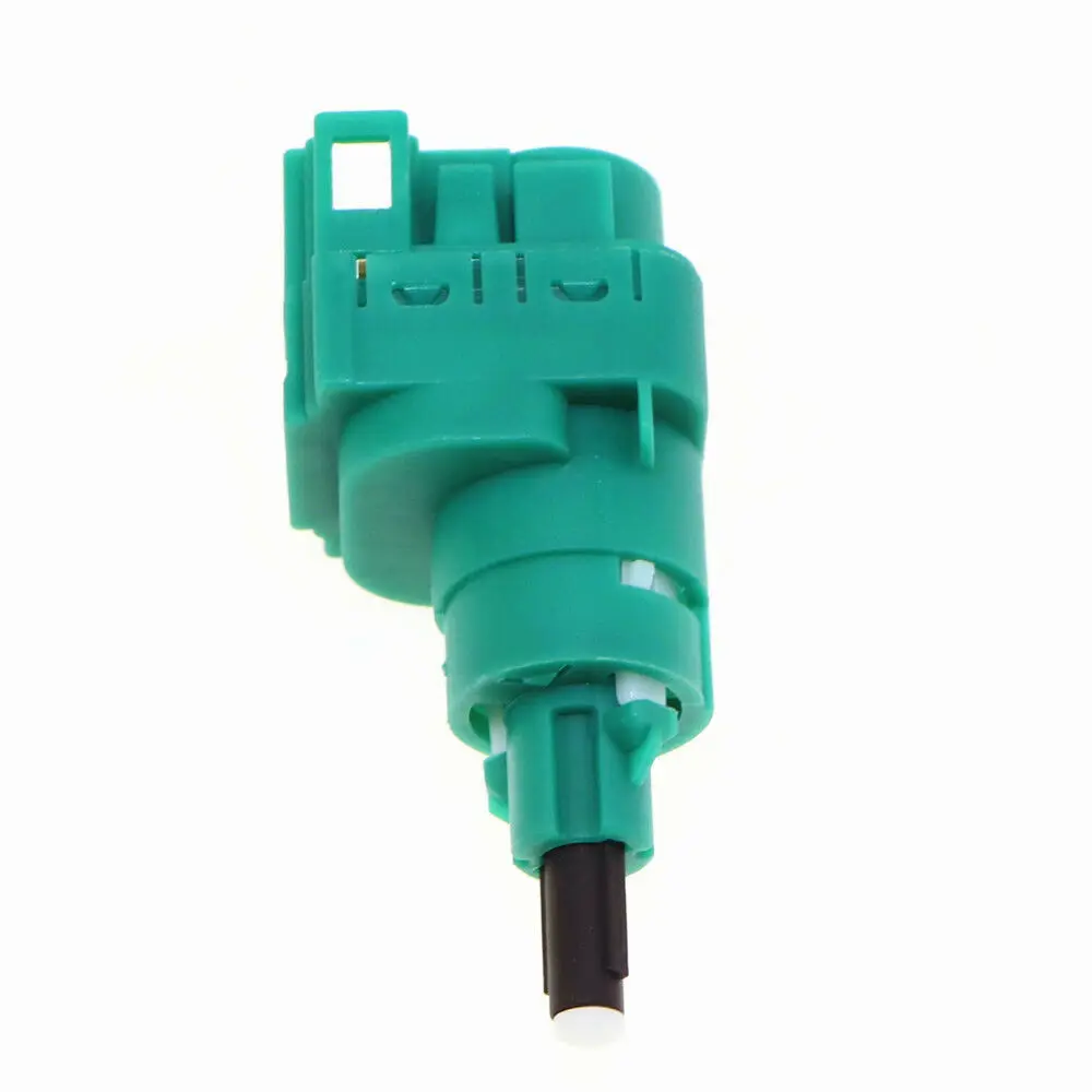 KASturbo Interruttore di Arresto Luce Freno Adatto per golf MK4 T4 T5 Caddy B-ora 1C0945511A 1J0945511