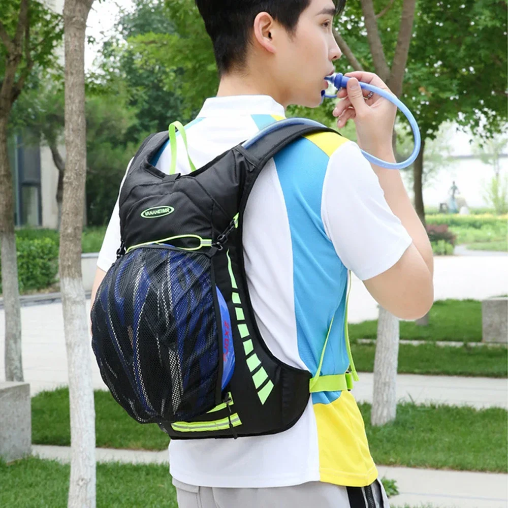 Insulated Hydration Hiking Backpack 4