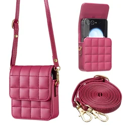 Women's Fashion Zipper Wallet Case - PU Leather Plaid with Strap and Card Holder - Moto Razr40Ultra (Red)
