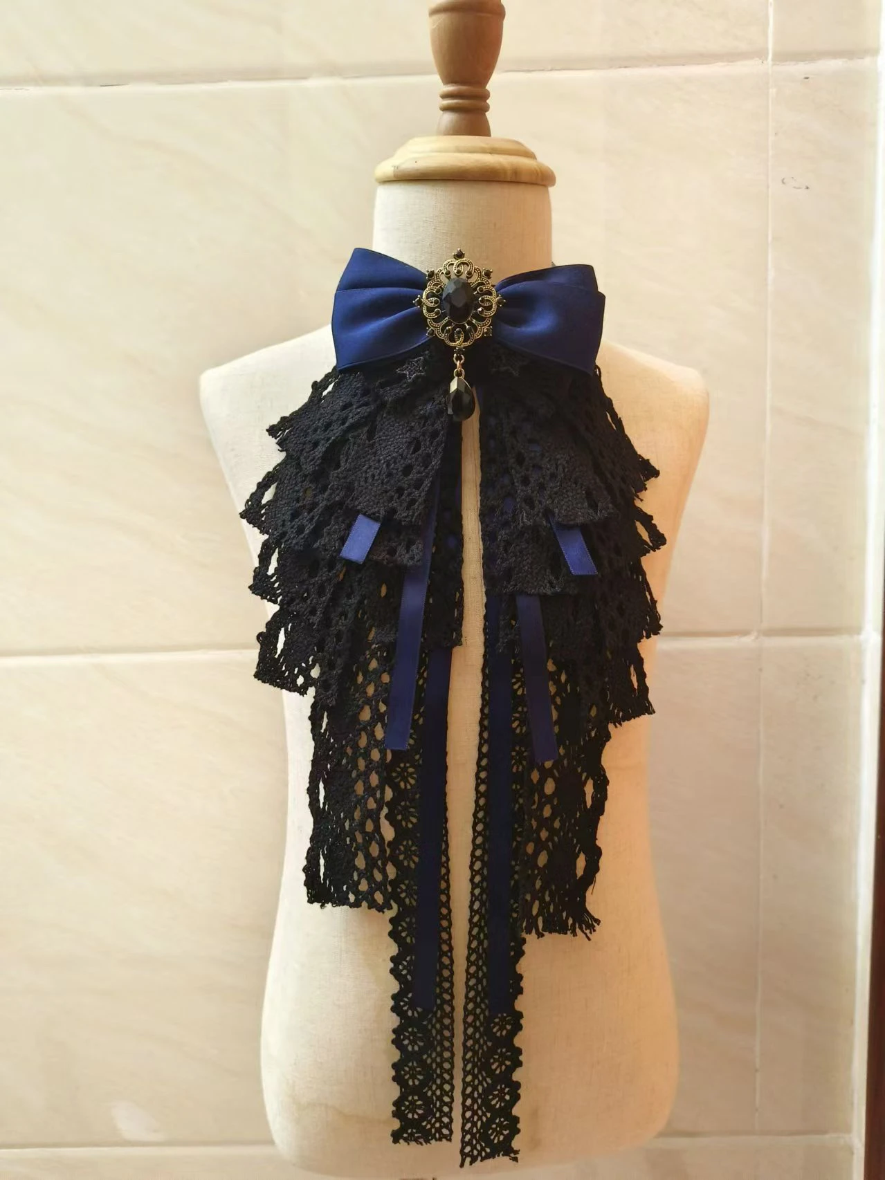 Lolita Jabot Black Lace Bow Gothic Victorian Vintage Cosplay Bow Tie Neck Accessories Detachable Collar