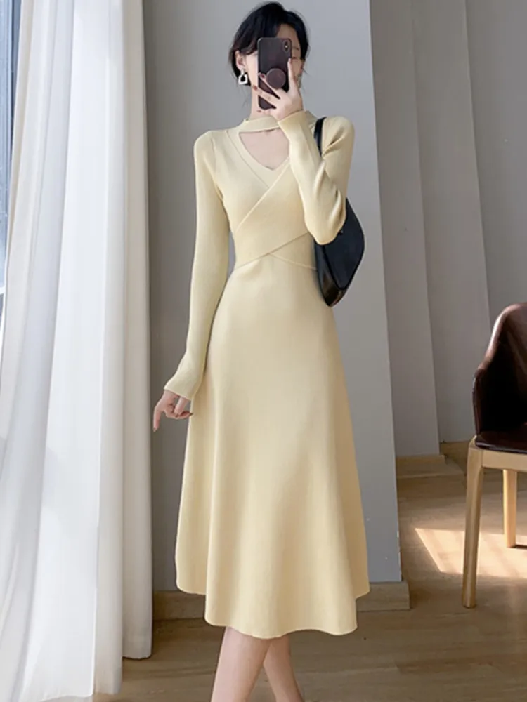 

Women Long Knit Sweater Ladies Sexy V Neck Pleated A Line Dresses Fall Winter Pullover Midi Dress Female Clothing