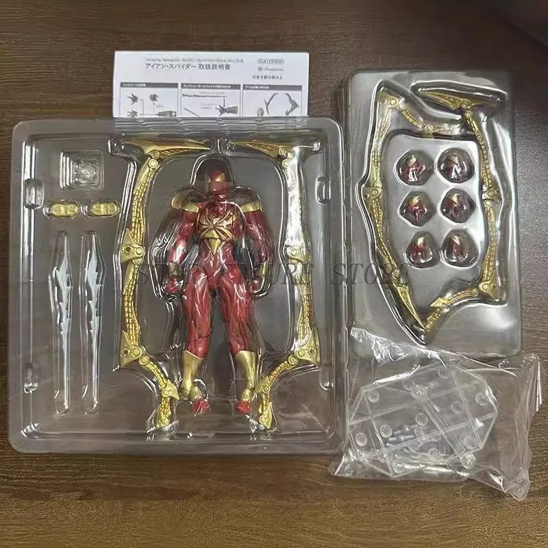 Kaiyodo Revoltech Iron Spider Action Figure Spider-Man Model Toys Movable Collection 16cm Spiderman Peter Parker Figurine Doll