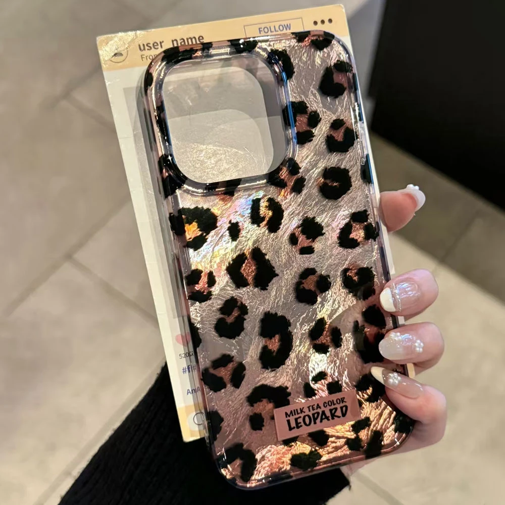 Chic Retro Pink Leopard Print Phone Case