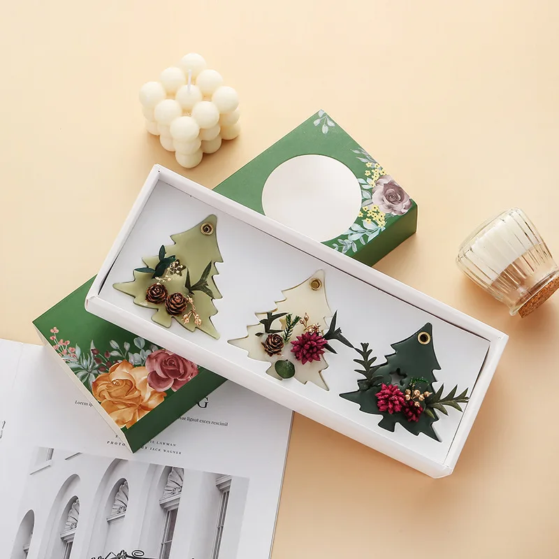 3Pcs Aromatherapy Wax Tablets Wardrobe Bedroom Air Freshener Fragrance Tablets Dried Flower Pendants Christmas Wedding Gift Box