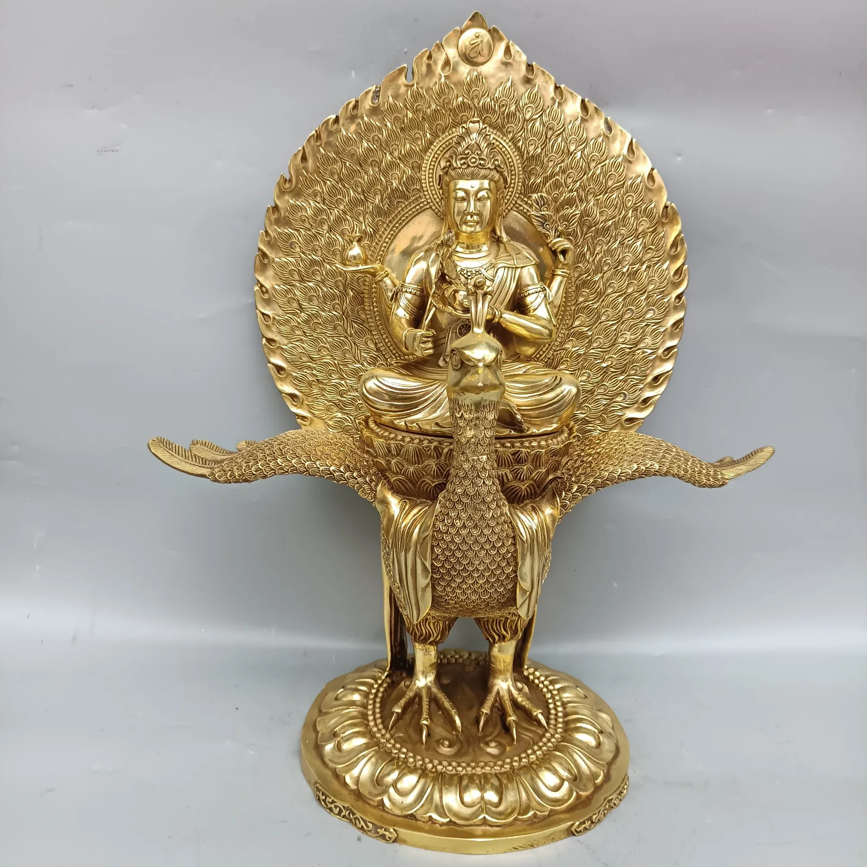 

11"Tibetan Temple Collection Old Brass Mahamayuri Buddha Peacock Mingwang Buddha Mother Sitting Buddha Worship Hall Town house