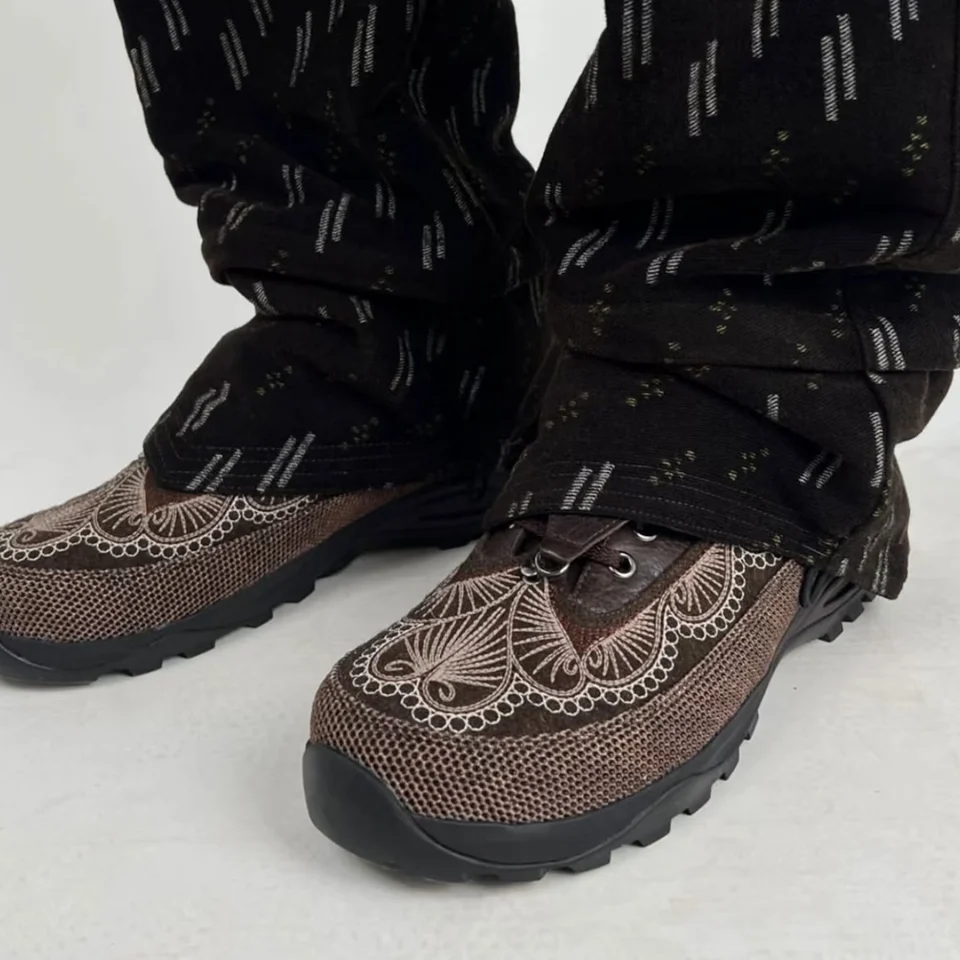 KIKO KOSTADINO 24AW Men's Faion Embroidered Carved Leather Casual