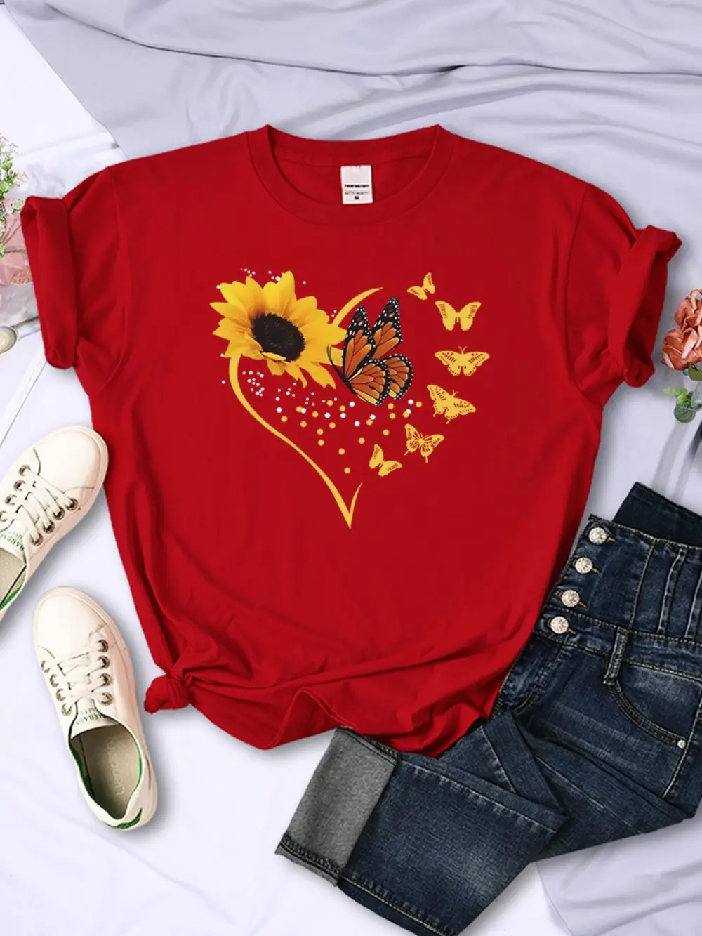 売れ筋商品|||エルエーポップアート Tシャツ トップス レディース Women's Sunflower Word Art T-shirt Black Simple Woman T-Shirts Sunflower Butterflies Heart Prints