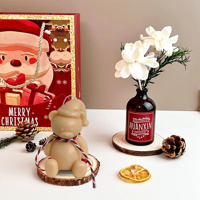 Creative Christmas Tree Candle Mini Atmosphere Cartoon Bear Shape Candle Xmas New Year Decor Handmade DIY Gift - Image 3
