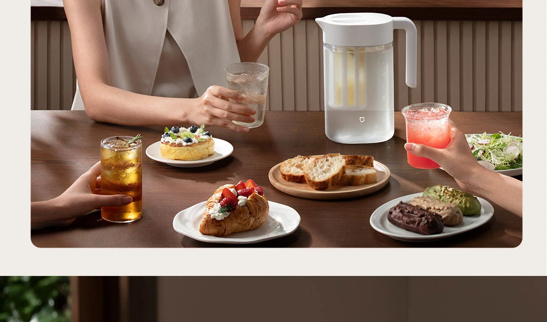 Description Picture 6 of itemIconic Brand Mijia Large Capacity Cold Water Kettle Iced Beverage Dispenser Refrigerator Cold Juice Drink High Quality Storage Tank