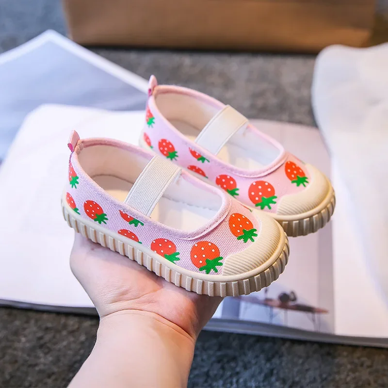 New White Toddler Girl Sneakers Cute Strawberry Kids Shoes for Girl Soft Bottom Cartoon Radish Children Canvas Shoes Girl E06292 5