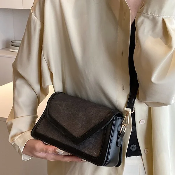 

2024 New Single Shoulder Designer Simple Cute Crossbody Bags for Women Purses and Handbags