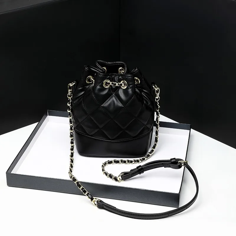 Women Crossbody Bag Faux Leather Bucket Bag Shoulder Bag Chic Mini Purse Hobo Handbag Tote Bag Vintage Lattice Cute