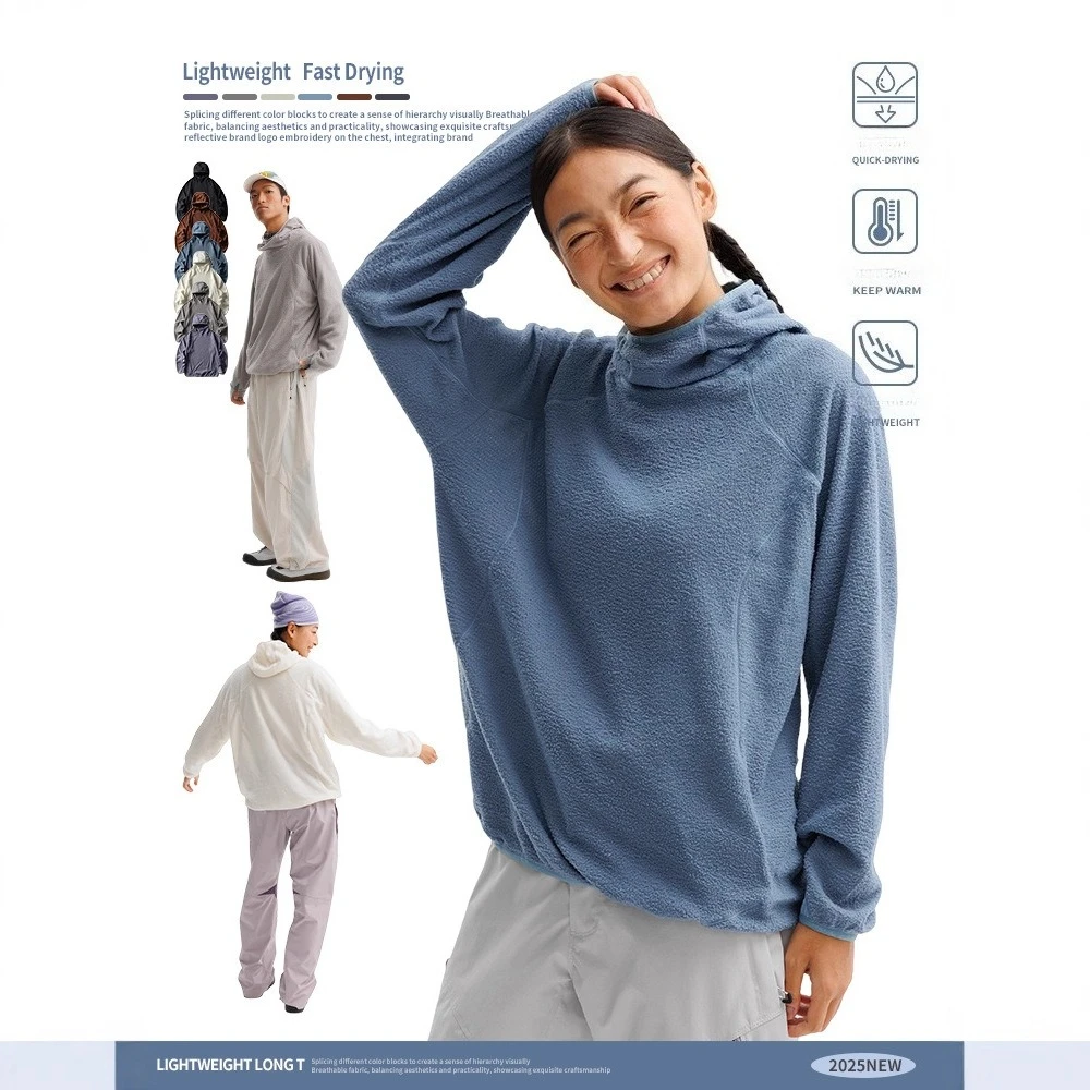 Leichtes, schnell trocknendes Unisex-Hemd aus Cloud-Samt mit Kapuze für Outdoor-Sportarten: Klassische Kapuze, elastische Bündchen und Markellogo-Details