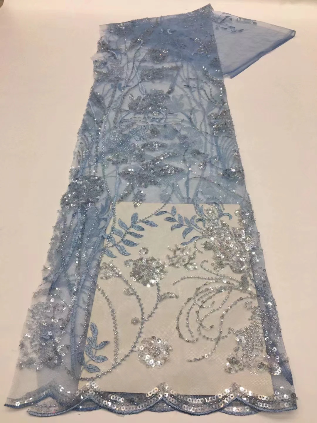 

New Lace Embroidered Bead Tube Crystal Sequin Mesh, Exquisite European Evening Dress, Good Quality and Low Price