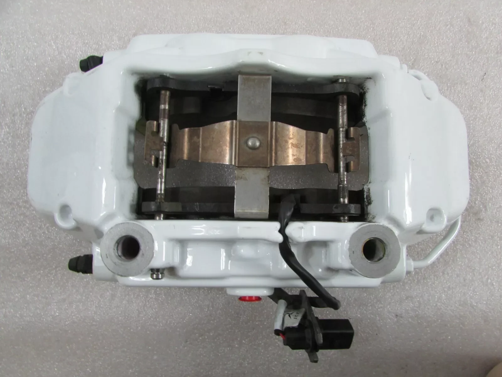 For Lamborghini Aventador, LH, Left Rear CCM Brake Caliper, Used, P/N 470615405C