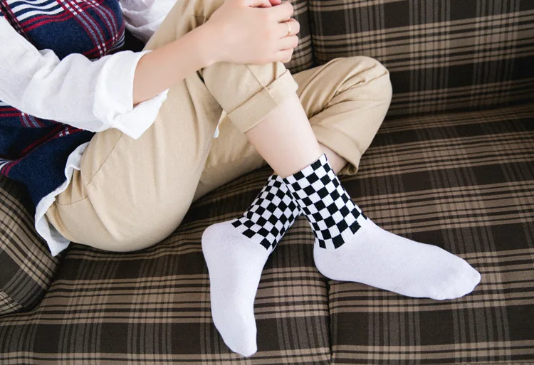 Men's Socks Plaid Unisex Sports Cotton Korean Version Couples Chessboard Street Hip Hop Skateboards 5 Se3eb2a24ae994748aca7948c26a6361au