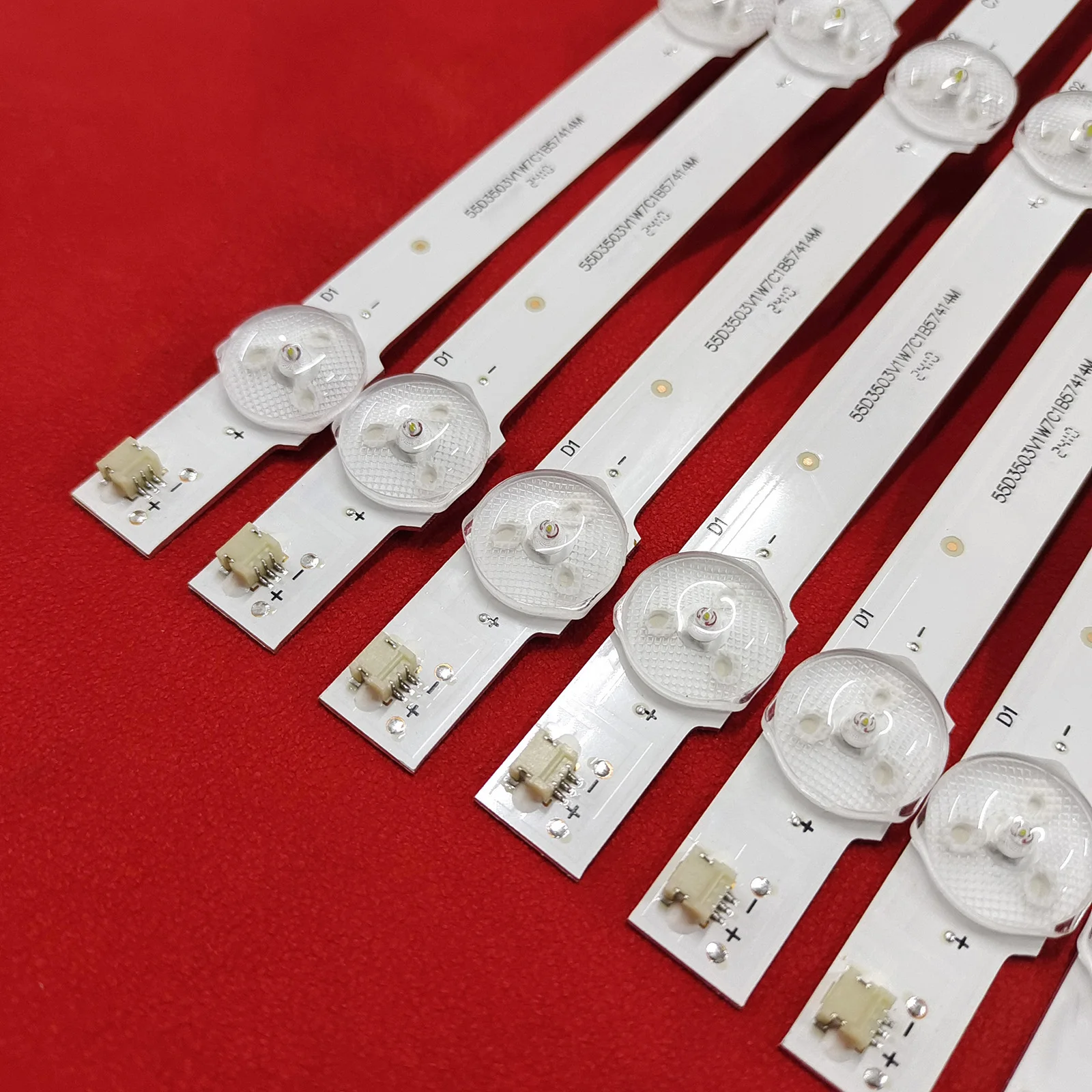 

New 20 PCS/set 7LED(3V) 575mm LED backlight strip for 55 inch TV LB55065 V0_04 V1_04 77900 E213009