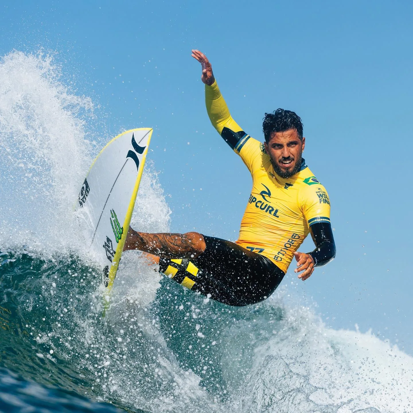 

Шорты мужские пляжные быстросохнущие, с мультяшным принтом, летние