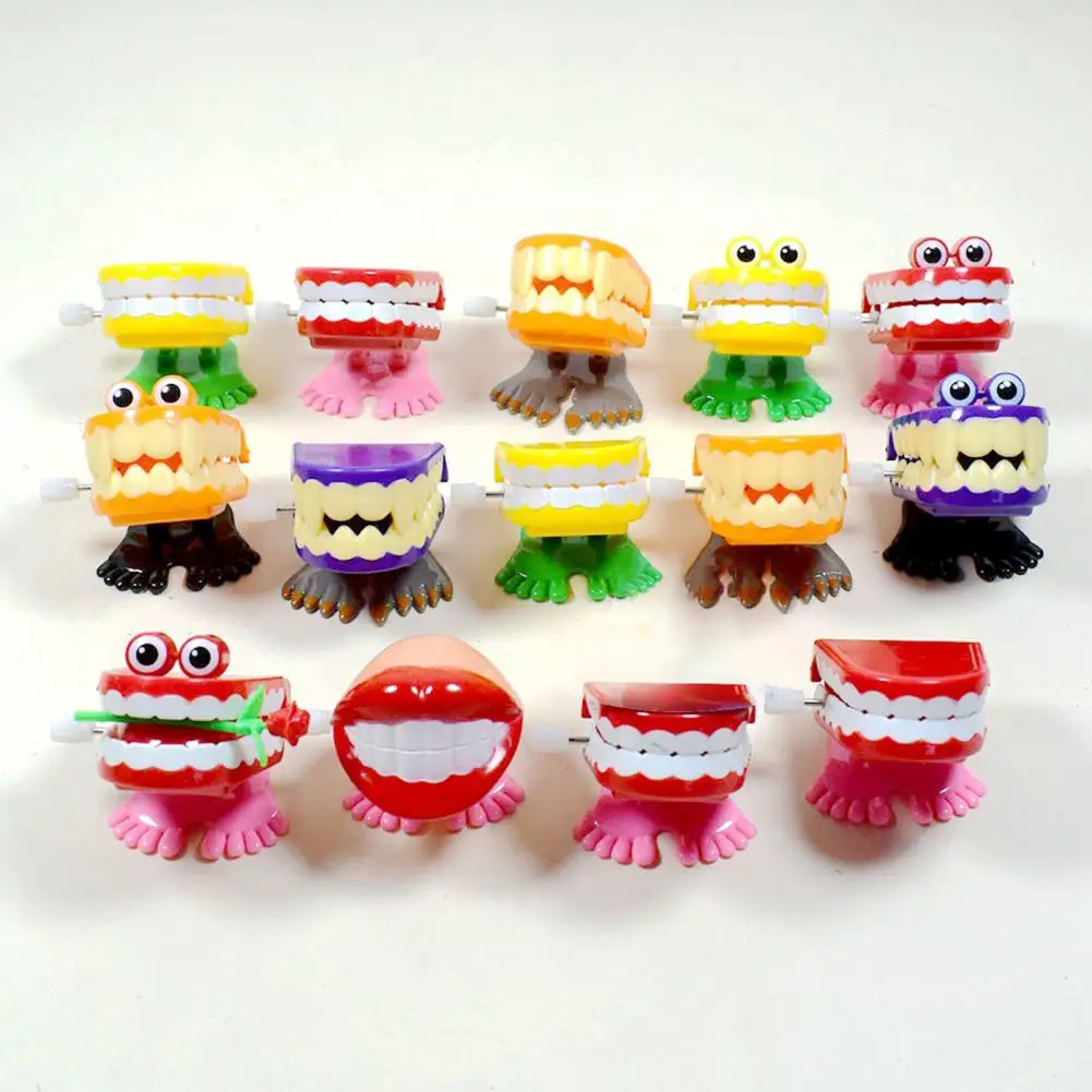 

Clockwork Toy Creative Shape Big Eyes Jumping Denture Educational Mechanical Toy Halloween Prank Decoration Gift