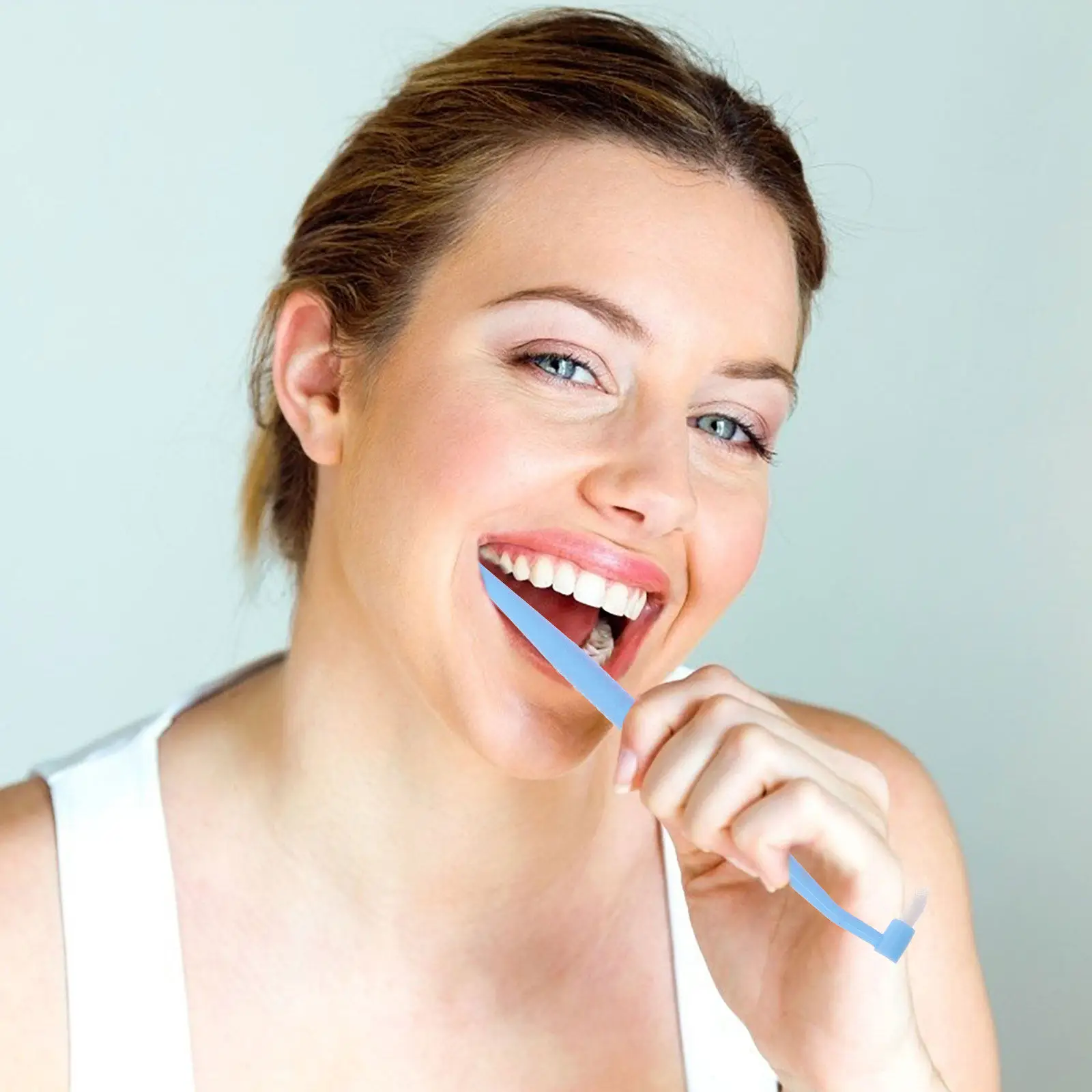 4개입 이중 헤드 칫솔, 치아 교정기용 테이퍼형 터프트 디자인, 치간 청소, 손이 닿기 힘든 구강 구석 청소