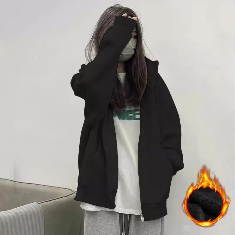 Black color fleece-lined