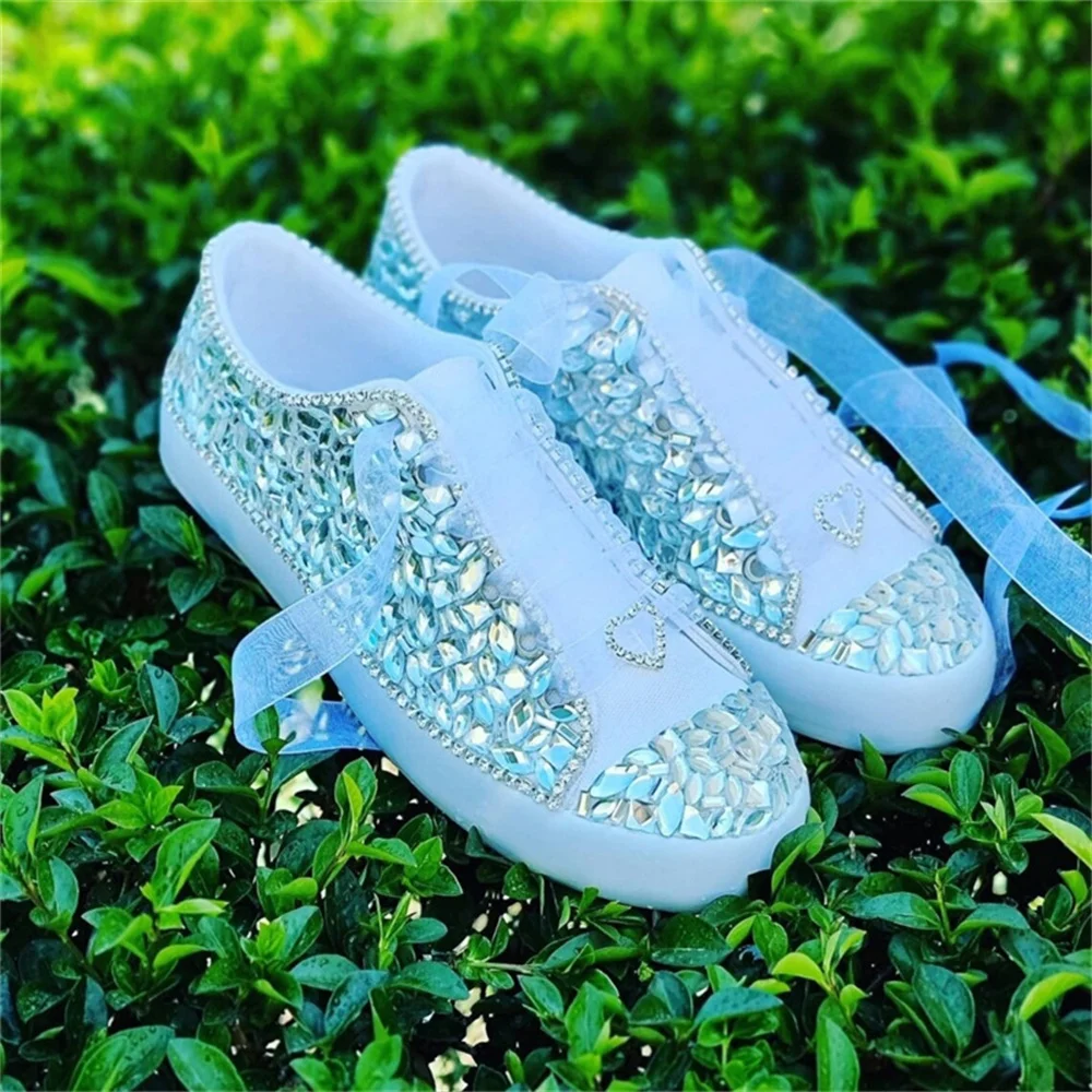 Women White Low Top Rhinestone Gemstone Ribbon Style Canvas Sports Casual Shoes 35-44 sport shoes