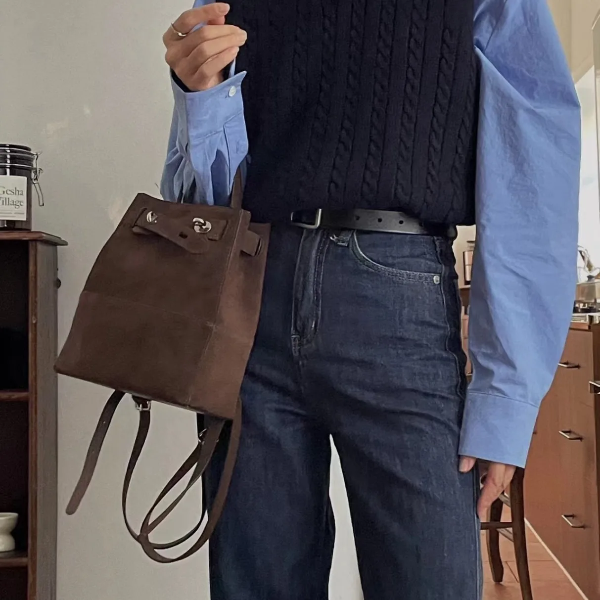 Korean Minimalist Vintage Leather Backpack Large Capacity Bucket Bag