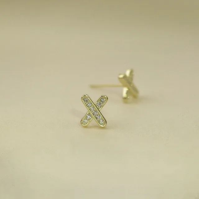 925 Sterling Silver Japanese Micro Inlaid Crystal Four-Pointed Star Plating 14k Gold Earrings Women Small Cute Banquet Jewelry 18