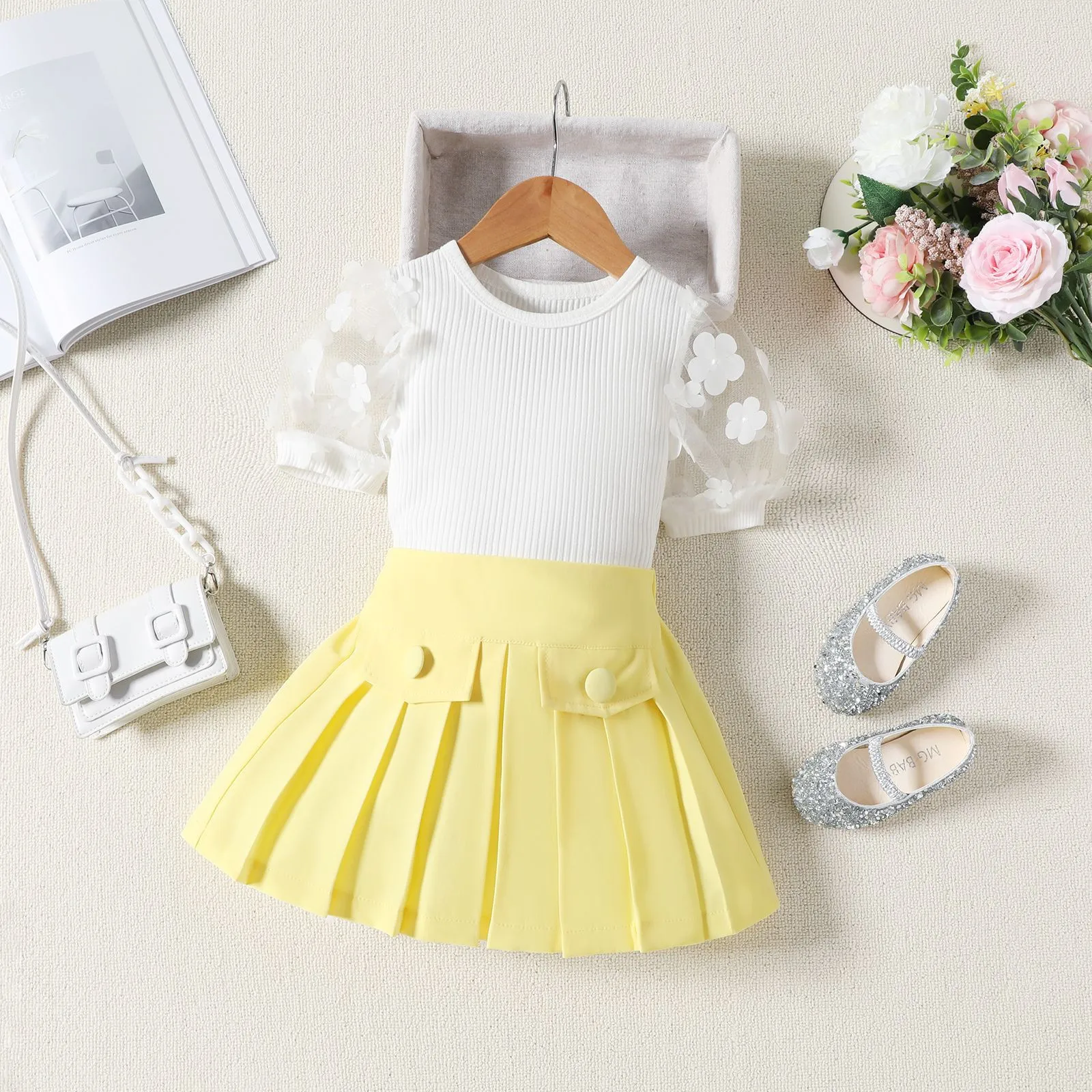 

Комплекты одежды для маленьких девочек, Милая Кружевная футболка принцессы с коротким рукавом в рубчик, топ + плиссированная юбка, комплект из 2 предметов, одежда