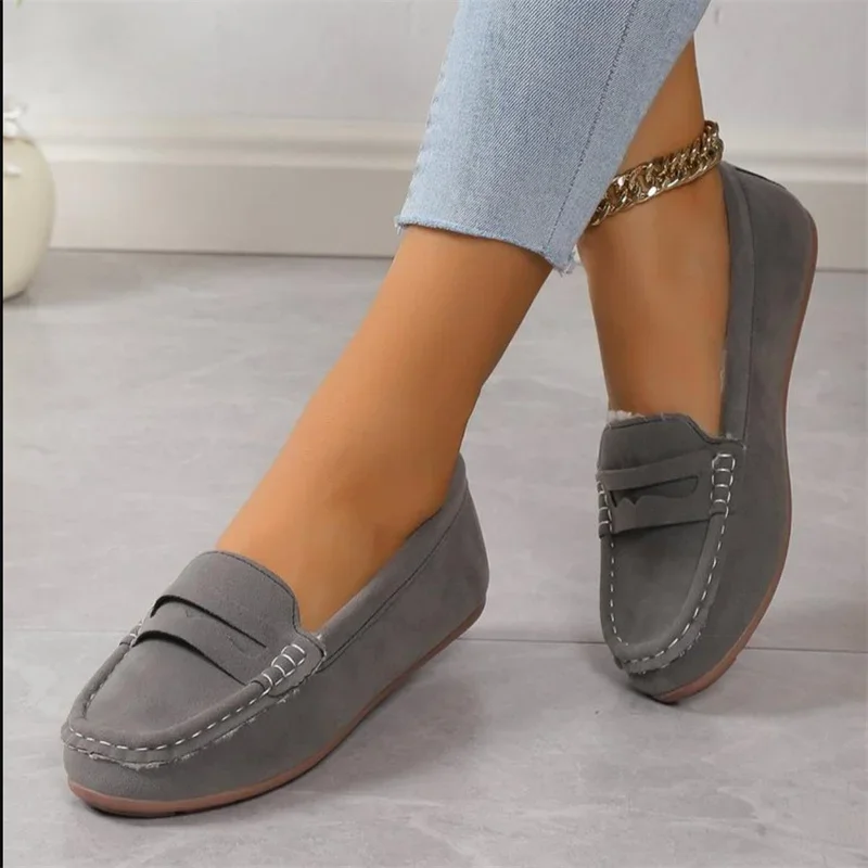 Large lightweight soft sole with plush insulation and bean shoes for women's casual wear, versatile women's cotton shoes