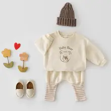 Ensemble de vêtements décontractés pour enfants, pull ours de dessin animé + pantalon sarouel rayé, ensemble de Sport en coton pour garçons et filles, nouvelle collection 