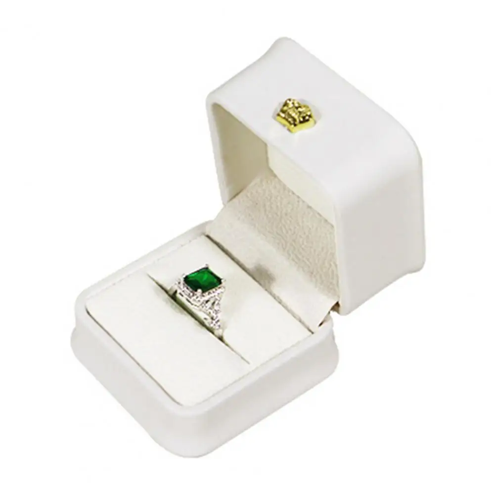 

Jewelry Storage Box Portable Jewelry Organizer Compact Scratch-proof Ring Box with Soft Velvet Lining for Earrings Rings