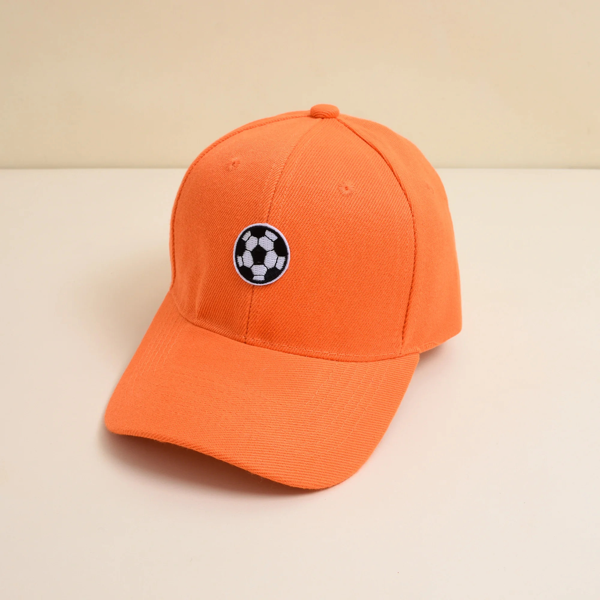 Baseballmütze mit Fußballmuster für 4-9-jährige Kinder, Outdoor-Sportmütze, für tägliche Freizeitaktivitäten, Wandern und zum Anschauen von Spielen – Detail 8
