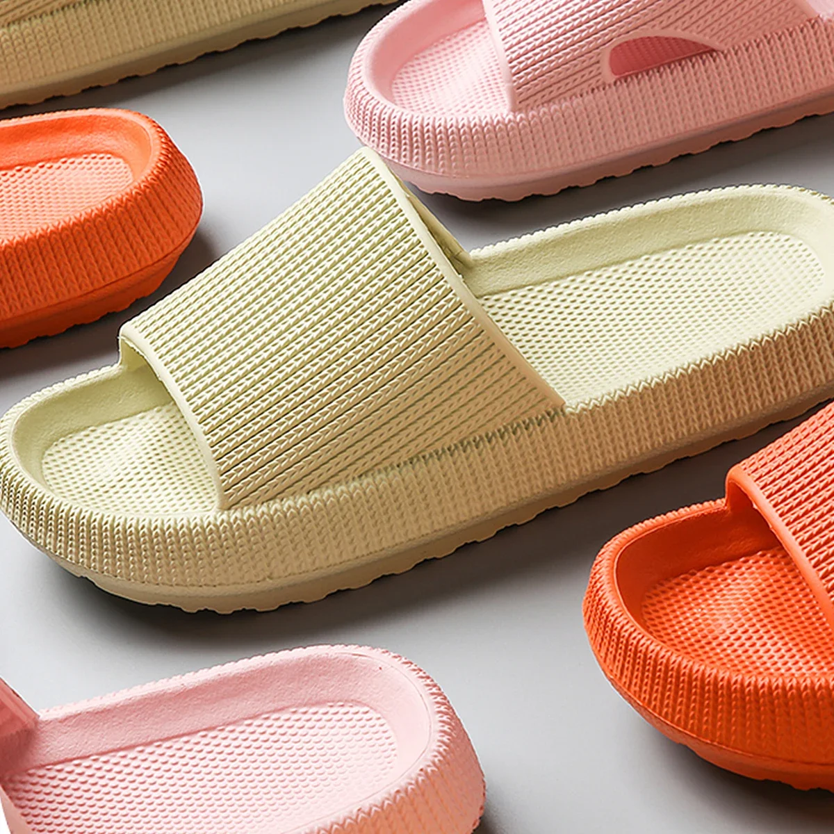 Step on the Sense of Shit Slippers Summer Home Wear Soft-soled Non-slip Shoes Eva Simple MEN'S Slippers luxury sandals