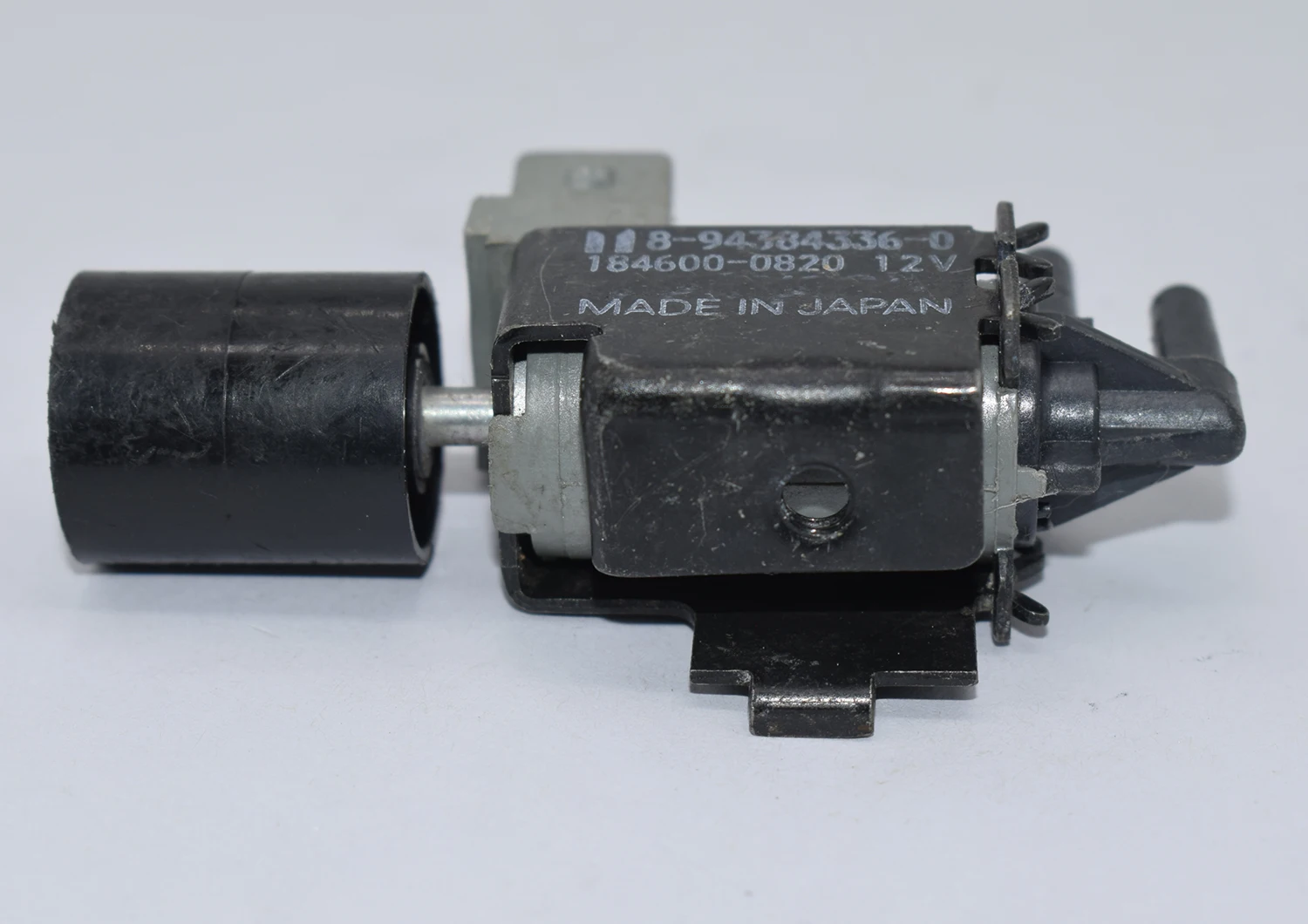 Original Canister Purge Solenoid Vacuum Valve 8-94384336-0 184600-0820 Fit Isuzu