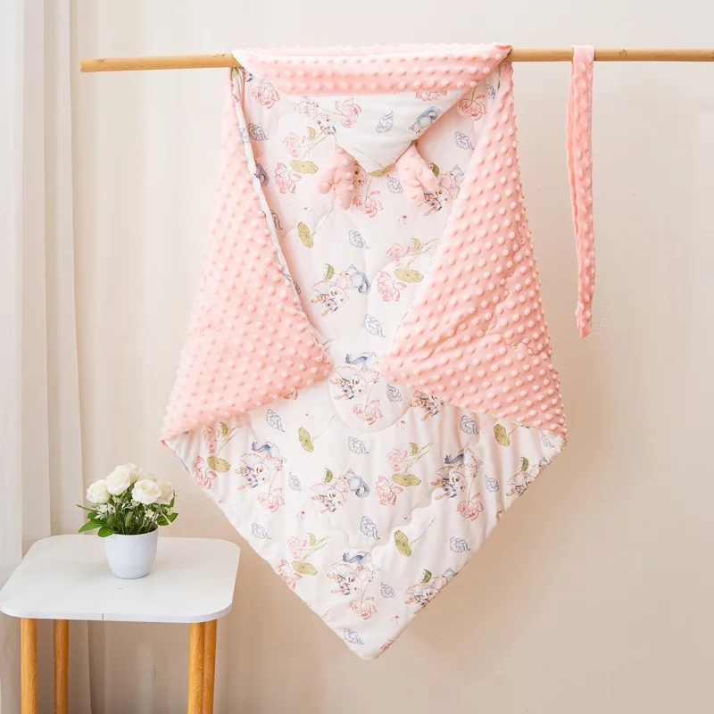 Spring and Summer Baby Beanie Velvet Wrapping Newborn Four Seasons Anti-startle Hug Quilt Wrapping Baby Quilt Beanie Blanket