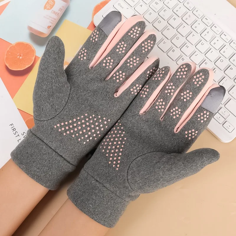Outdoor Waterproof Mens Gloves TouchScreen Women Sport Ridding Windproof Non-Slip Gloves Winter Full Fingers Thermal Gloves 4