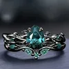 Luxury Black Color Inlaid with Green Stone Rings Set Round Flower Fashion Party Engagement Wedding Rings for Women Jewelry